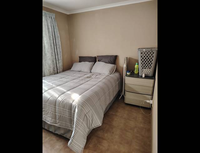 2 BEDROOM HOUSE FOR SALE IN UNITAS PARK